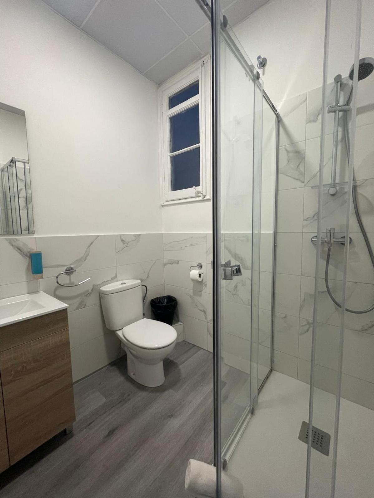 Balmes Centro Guest house